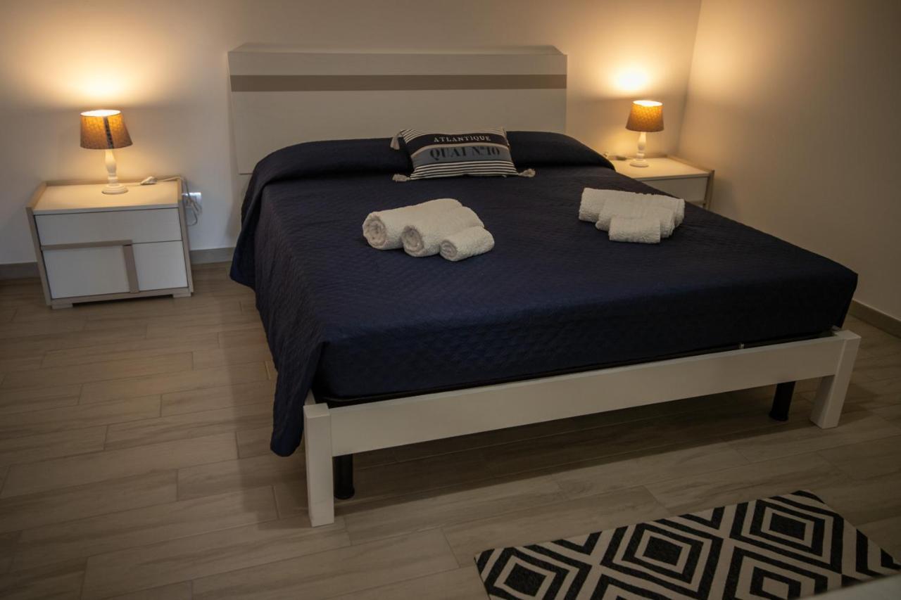 Royal Rooms Terracina Exterior foto