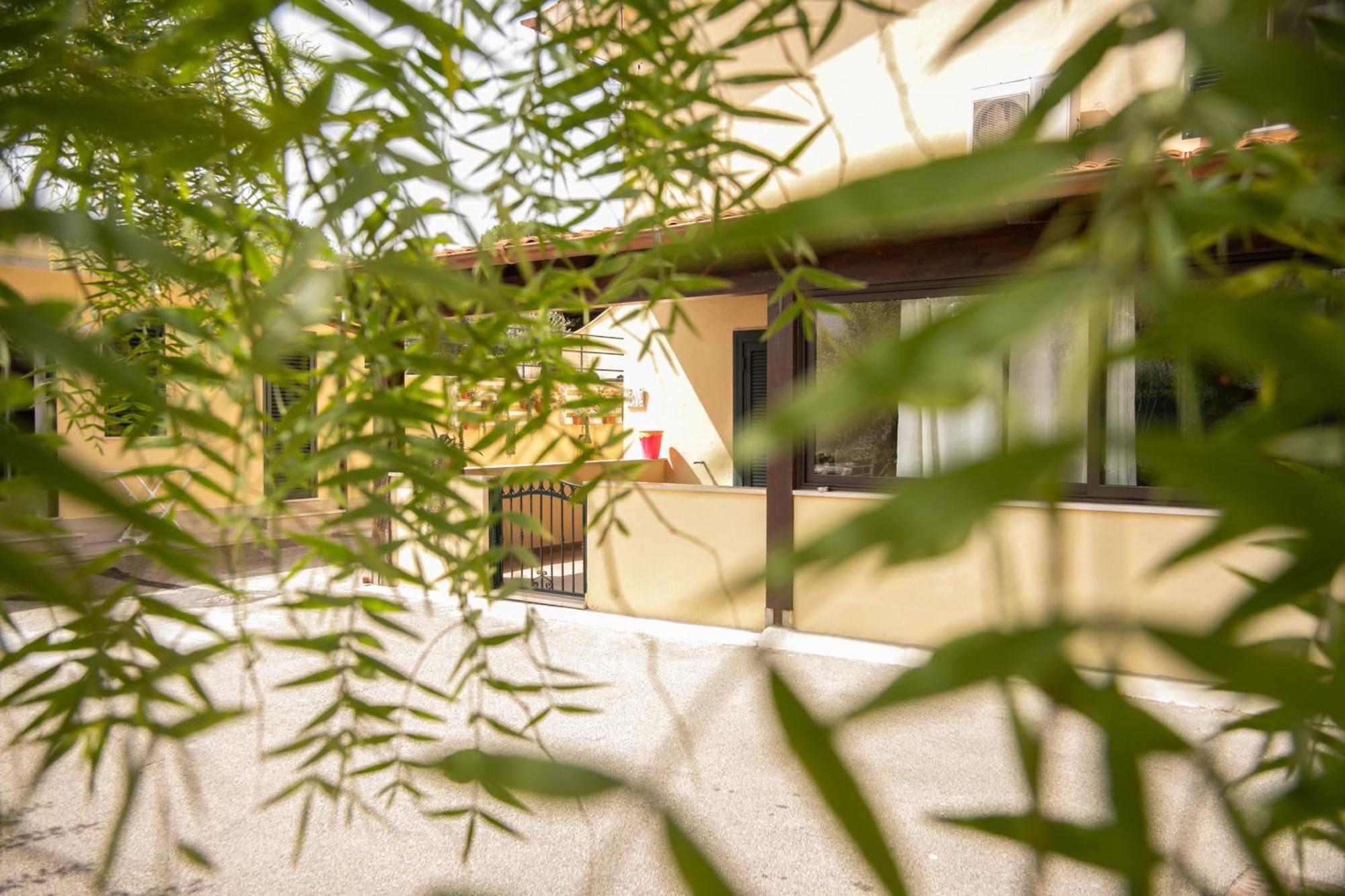 Royal Rooms Terracina Exterior foto